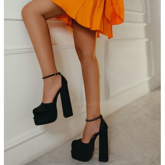 8.5, 9, 10 & 11🖤𝑴𝑬𝑫𝑼𝑺𝑨 𝑨𝑬𝑽𝑰𝑻𝑨𝑺 𝑷𝑳𝑨𝑻𝑭𝑶𝑹𝑴 - Picture 6 of 11